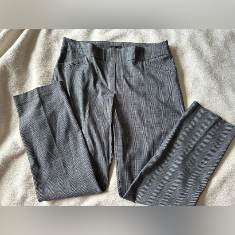 EUC Reitmans pull on dress pants